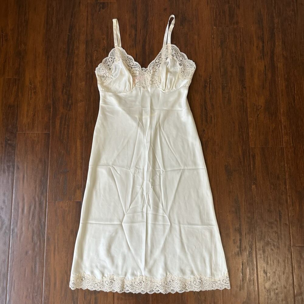 Vintage LADY LYNNE Slip Dress Cream Satin Lace Lingerie Babydoll